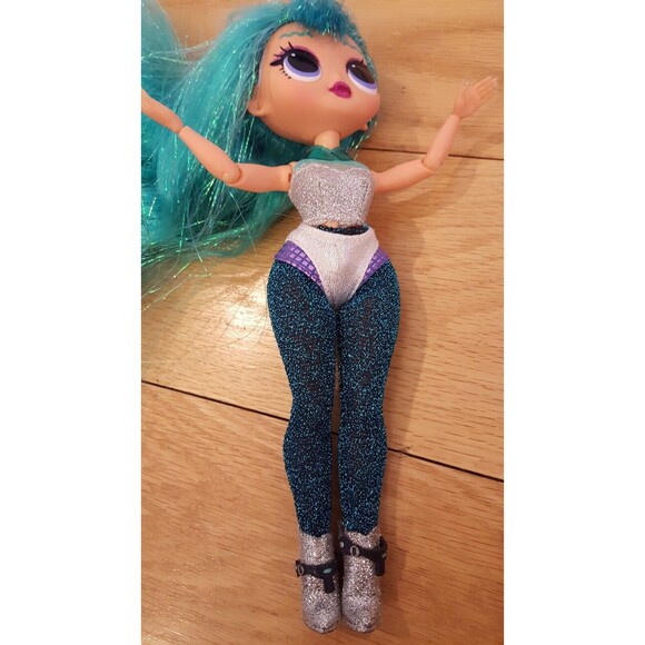 LOL Surprise OMG Winter Disco COSMIC NOVA 9" Fashion Doll‎ MGA Entertainment - Picture 6 of 9